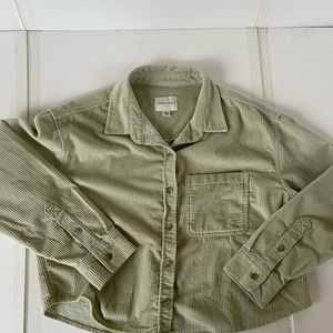 American Eagle Cropped Corduroy Jacket/ Shirt…. NEVER WORN